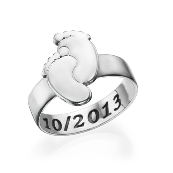 Engraved Baby Feet Ring - Name My Jewellery