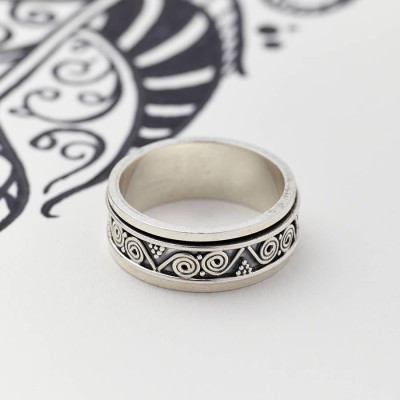 Mens Aztec Silver Spinning Ring - Name My Jewellery