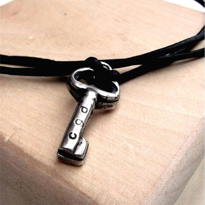 Personalised Silver Key Necklace - Name My Jewellery