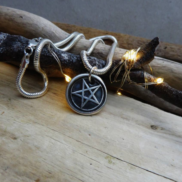 Silver Pentacle Pendant - Name My Jewellery