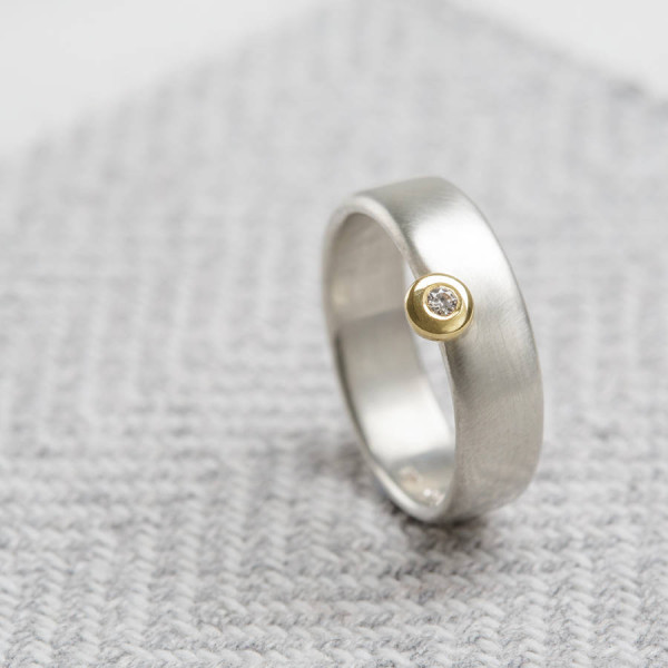 Slim Offset Ring - Name My Jewellery